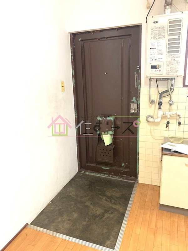 ナカジョウマンション 玄関