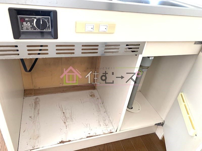 コーポ南津守 収納
