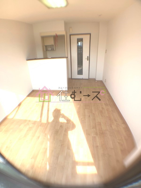 コーポ南津守 リビング