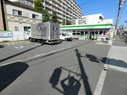 シェレナ大和田 ﾌｧﾐﾘｰﾏｰﾄ 西淀川佃三丁目店