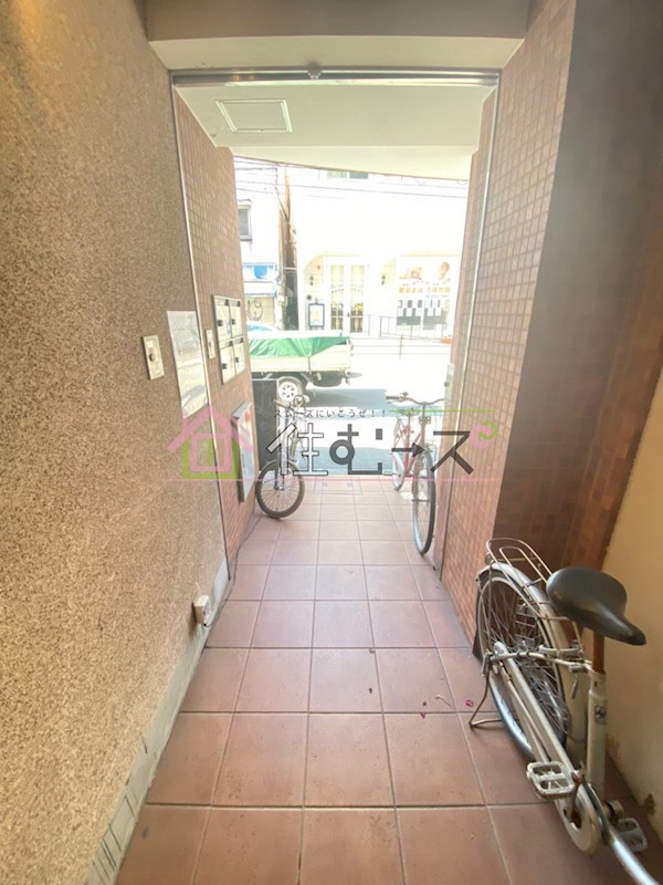 第31六甲村橋ビル ロビー