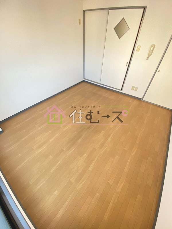 グローバル リビング