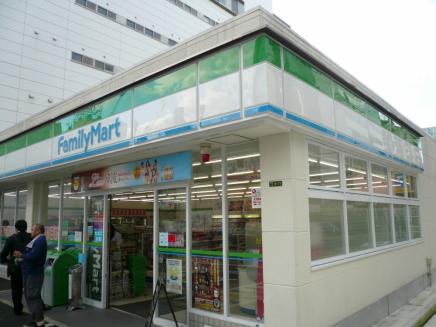 北区浮田貸家 ﾌｧﾐﾘｰﾏｰﾄ 天六本庄東店