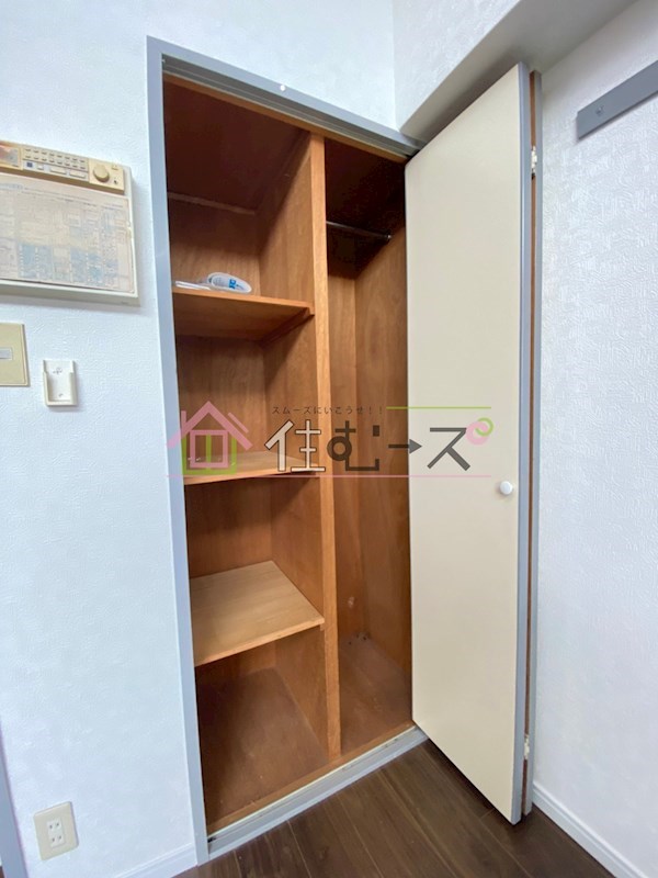 ハウスアイ歌島 収納