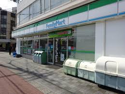 朝日プラザ新大阪アネックス ﾌｧﾐﾘｰﾏｰﾄ 東淀川駅前店