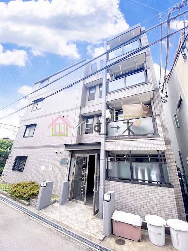 パルディナカダ 外観