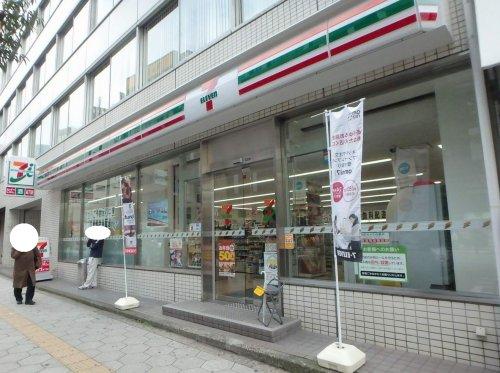 梅田ベイスワン  ｾﾌﾞﾝｲﾚﾌﾞﾝ 梅田神山西店