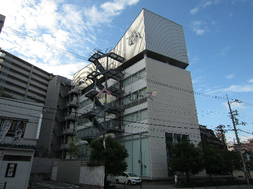 アローズパーク ﾙ･ﾄｰｱ東亜美容専門学校