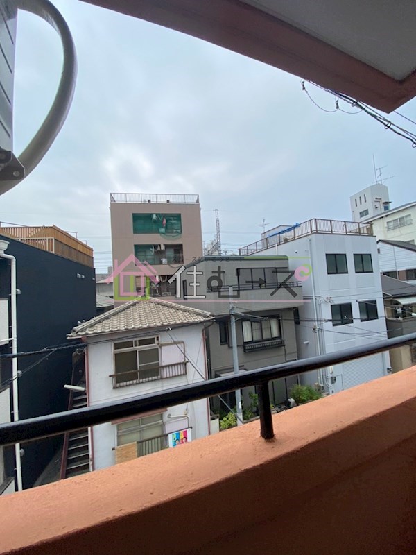 ケアンズクラブ岸里 眺望