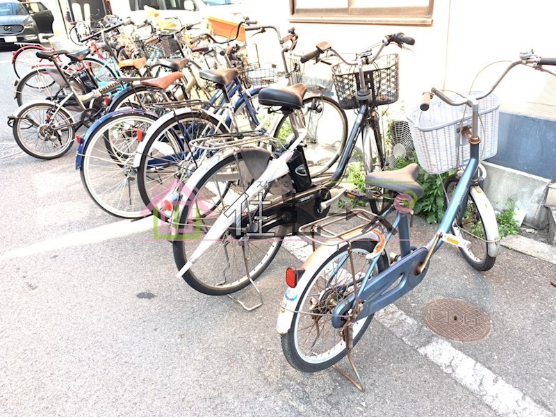ケアンズクラブ岸里 その他