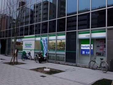 第二共栄ビル ﾌｧﾐﾘｰﾏｰﾄ 本町橋店