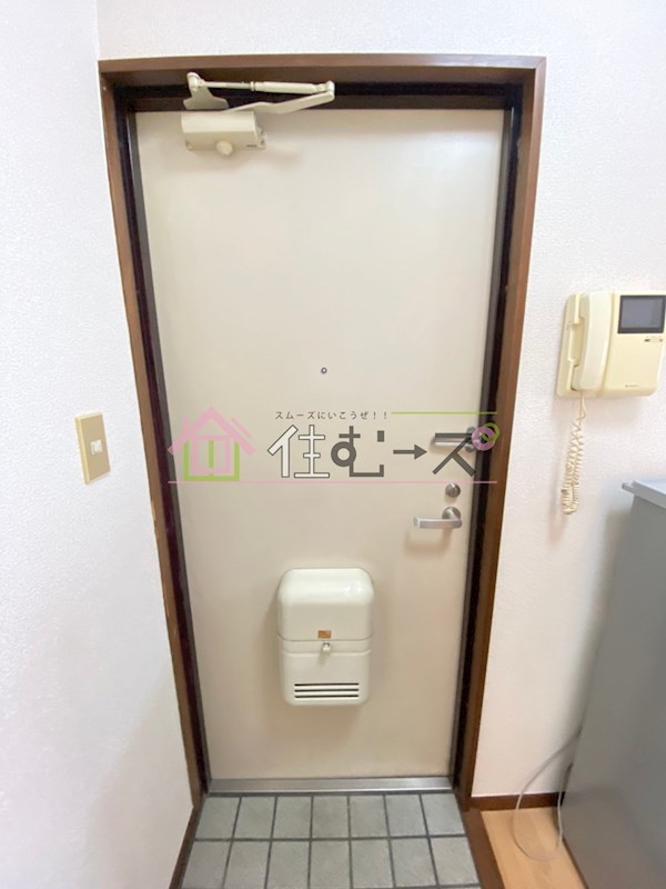 コーポ司 玄関