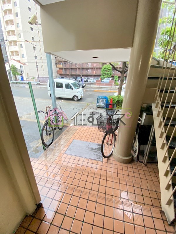 神田ビル ロビー