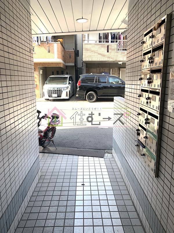 もちのきビル岸里 ロビー