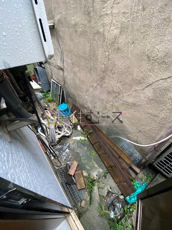 旭1丁目9-23貸家 ベランダ