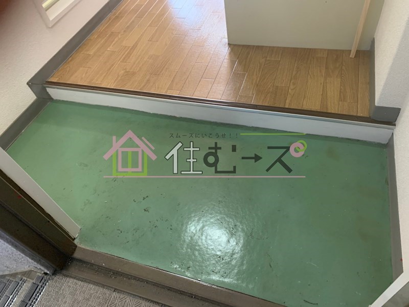 コーポアイリス 玄関