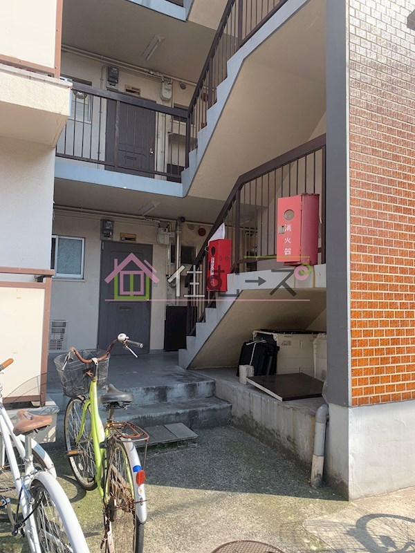 池内マンション エントランス