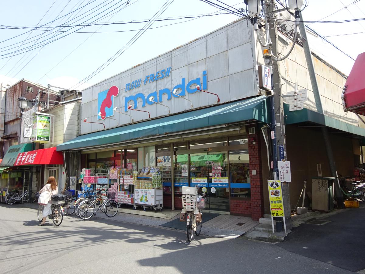 万代 布施店