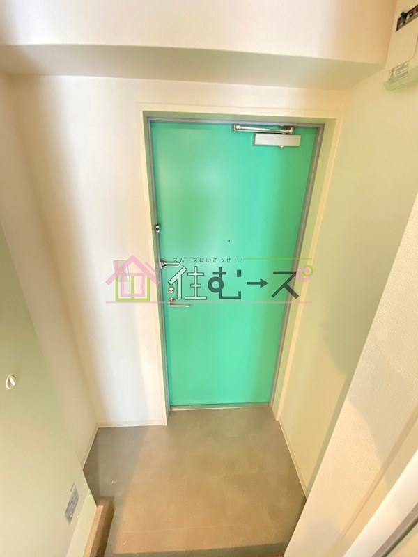 グランディ梅田北 玄関