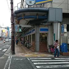 エステムコート難波サウスプレイス ﾛｰｿﾝ でんでんﾀｳﾝ店