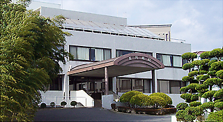フジパレス立花駅北 高岡診療所