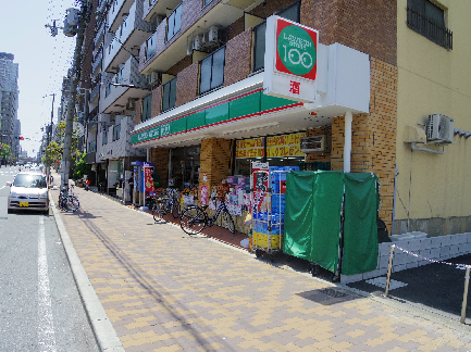 三洋ビル ﾛｰｿﾝｽﾄｱ100天王寺東高津町店