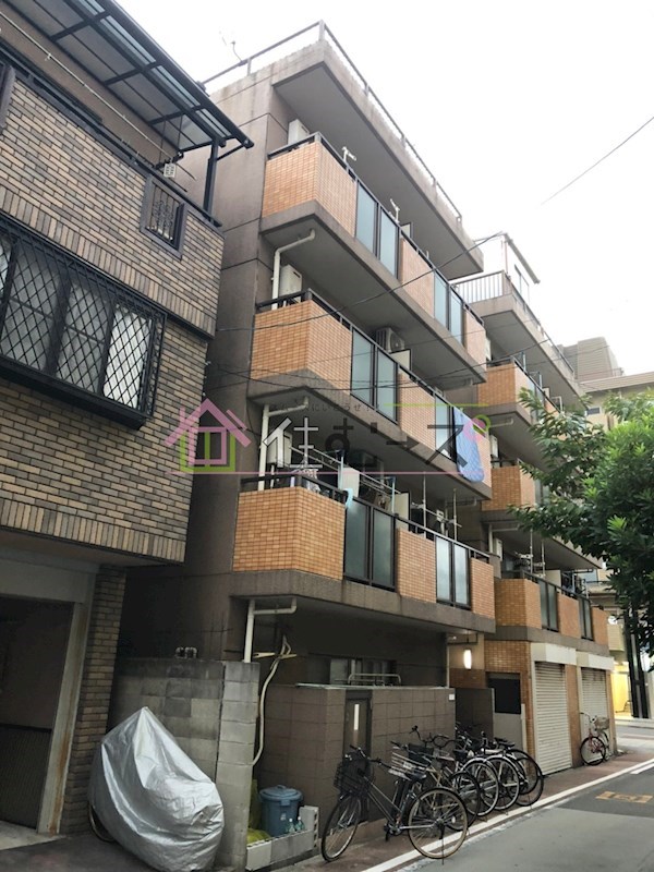 エステート上新庄 外観