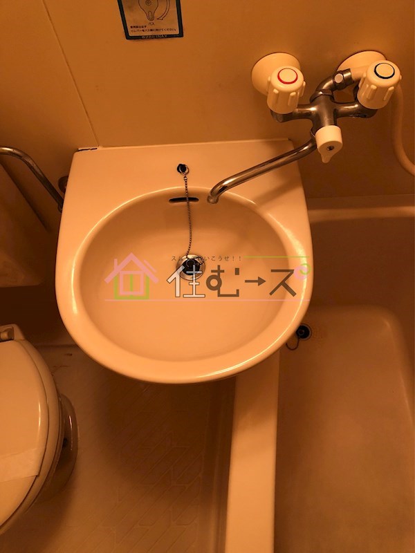 エステート上新庄 洗面所