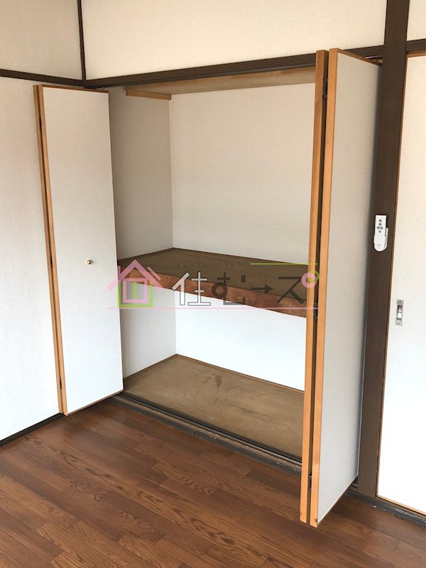 アメニティ敷津 収納