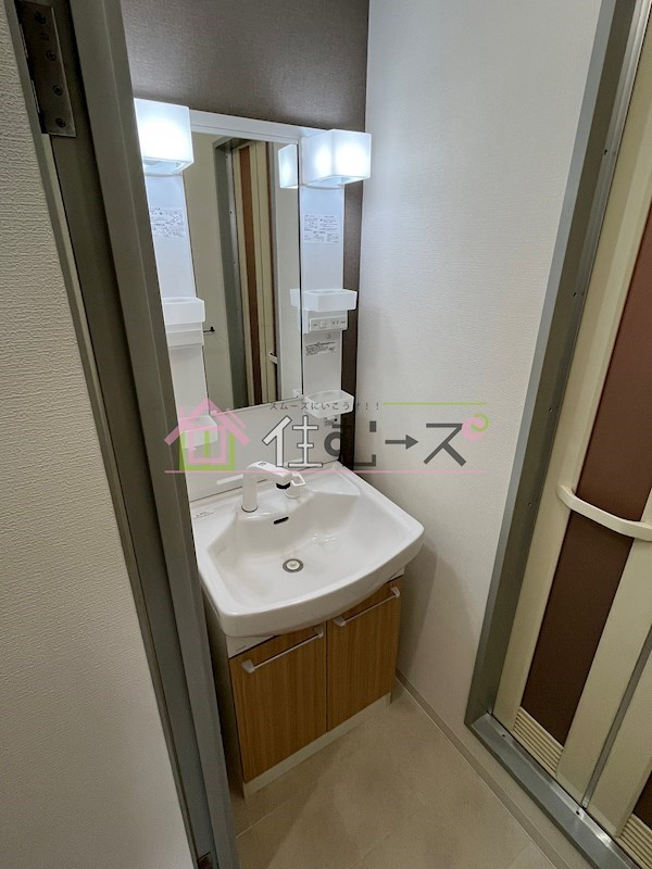 clochette南森町 洗面所