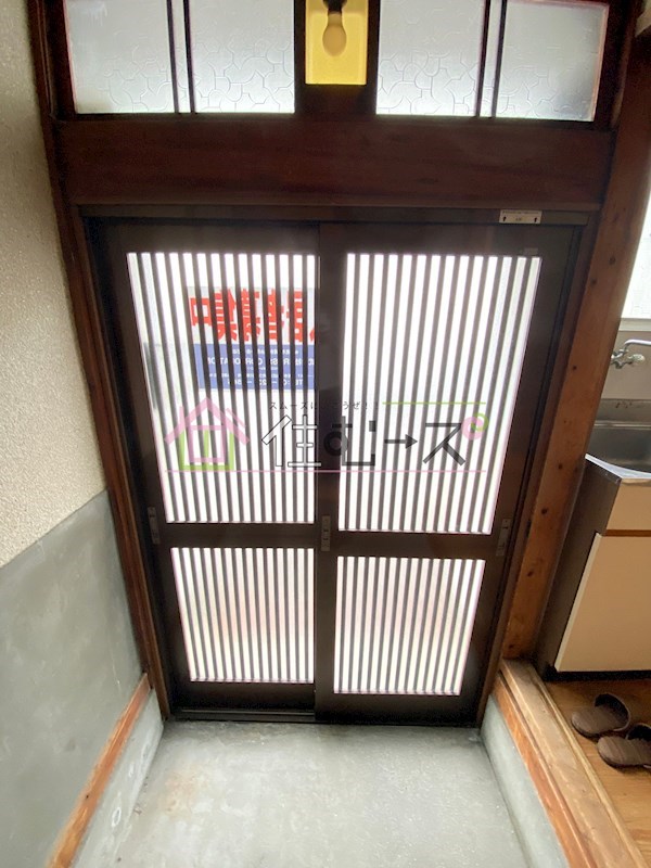 城東区東中浜貸家 玄関