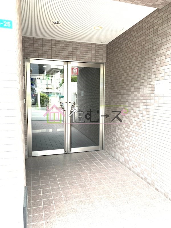 CityLifeディナスティ新大阪 エントランス