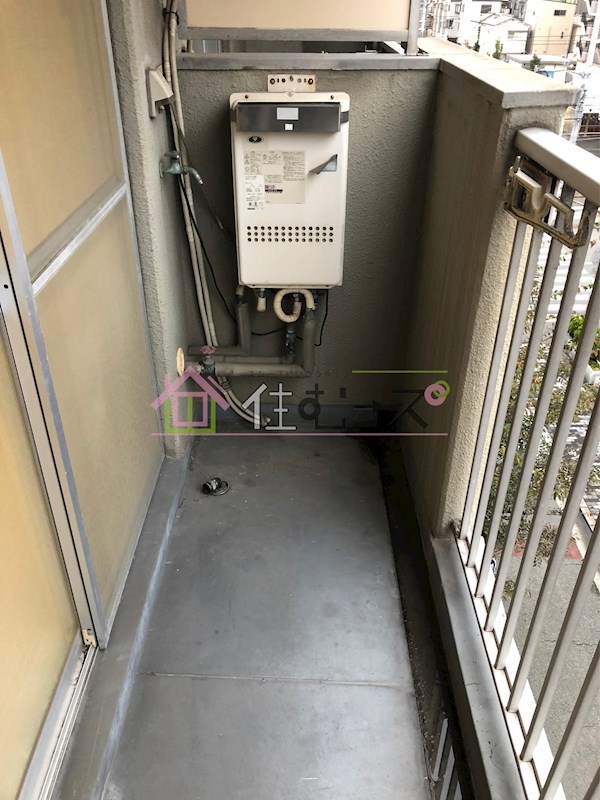 サンリット新大阪 ベランダ