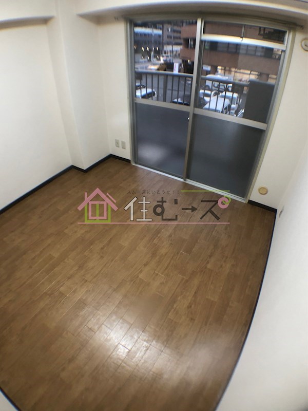 サンリット新大阪 ベッドルーム