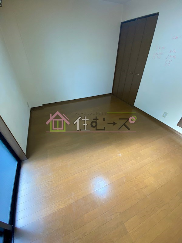 アンプルール　フェール　ルージュ リビング