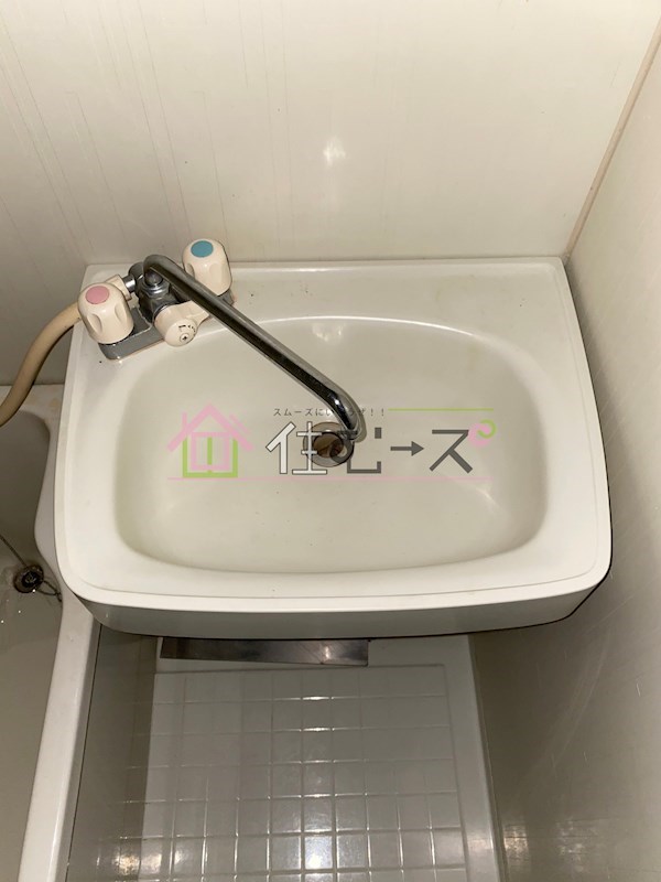 アクエルド東心斎橋 洗面所