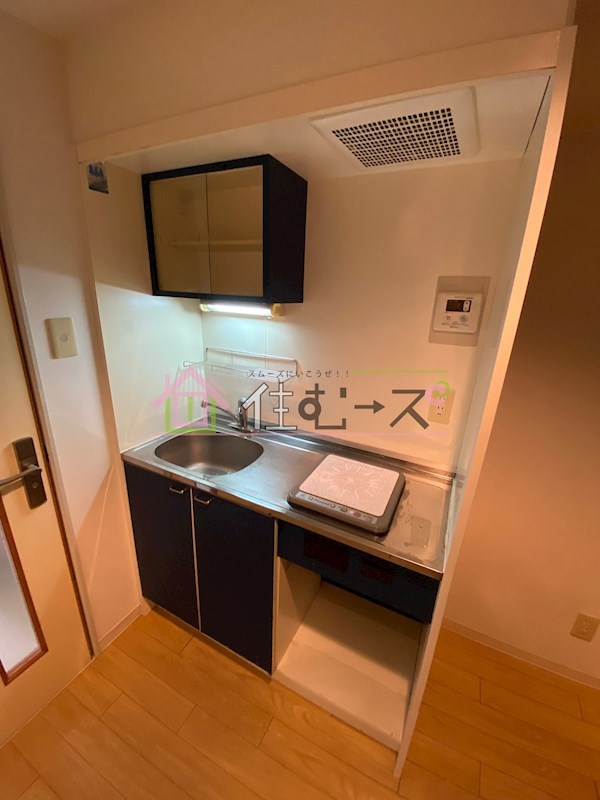 アクエルド東心斎橋 キッチン