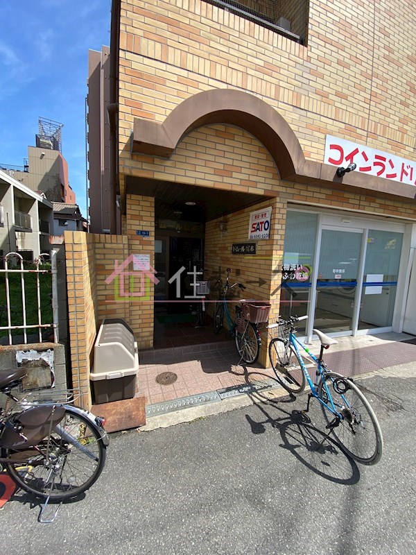 ドムール塚本 エントランス