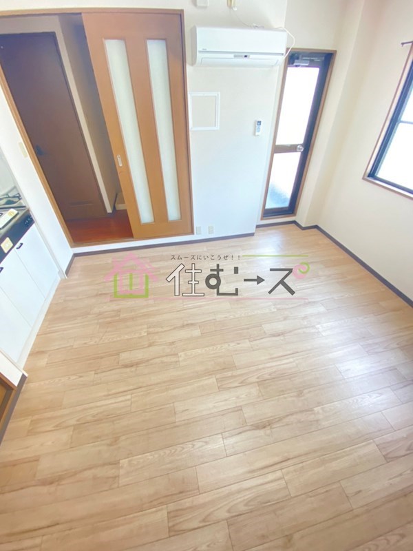 コーポ三原Ⅱ リビング