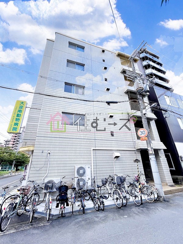 ロイヤルハイツ 外観