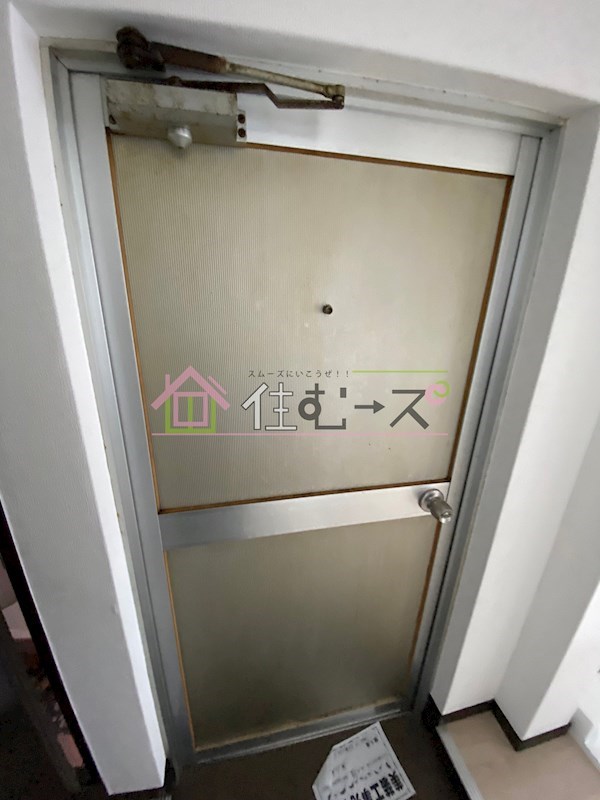 中嶋ビル 玄関