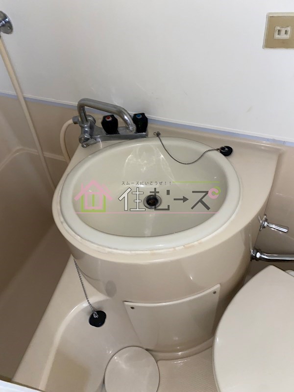 フォーリーブスイン上本町 洗面所