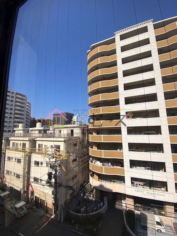 フォーリーブスイン上本町 眺望