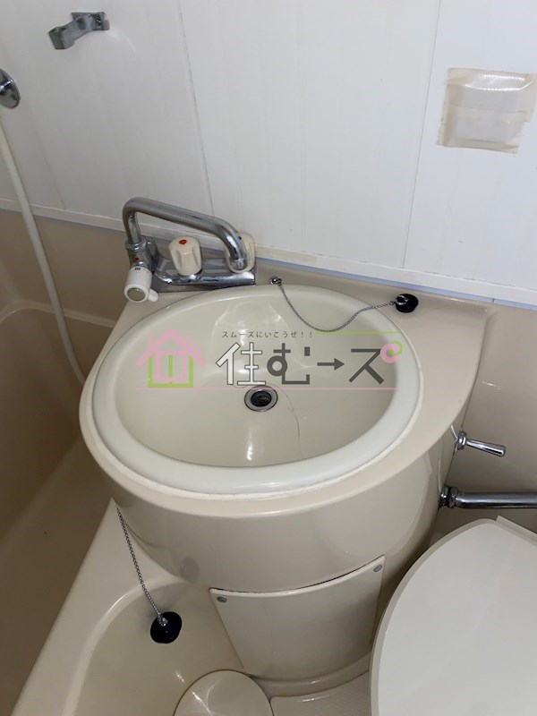 フォーリーブスイン上本町 洗面所