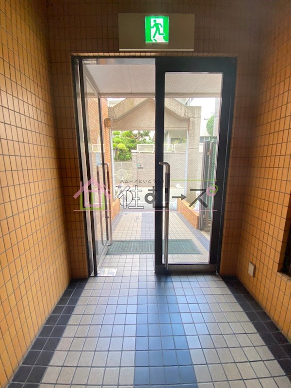 グランピア美章園 ロビー