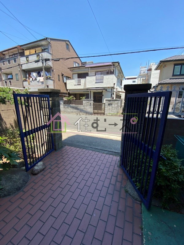 サンハイツ ロビー
