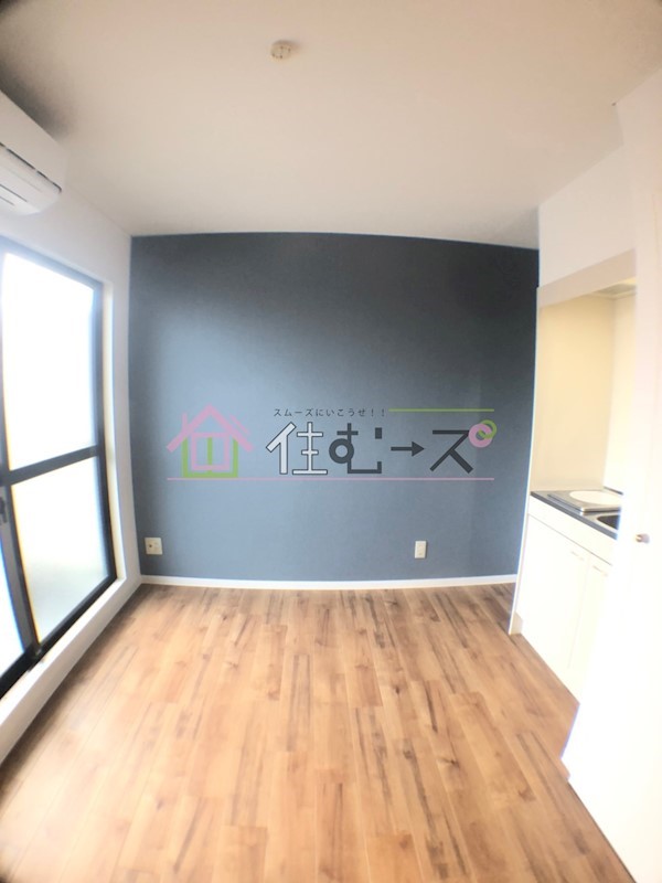 セラ聖賢 リビング