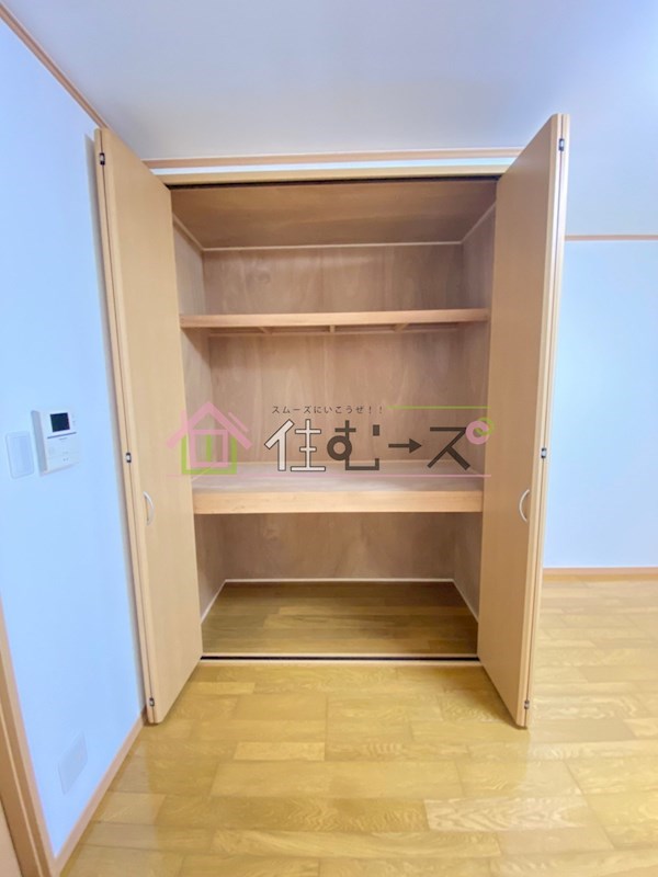 太子橋2丁目テラスハウス 収納