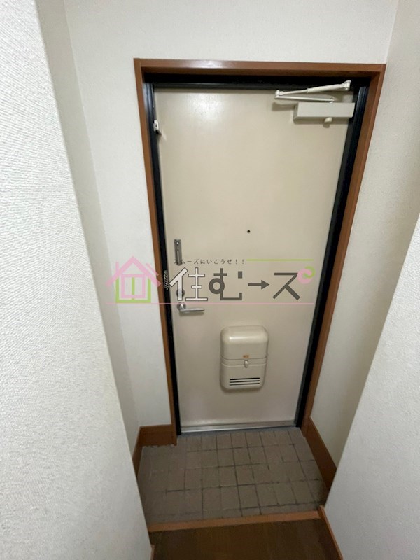 リバティー御幸 玄関