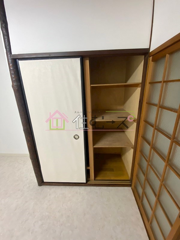 小路東3丁目戸建 収納